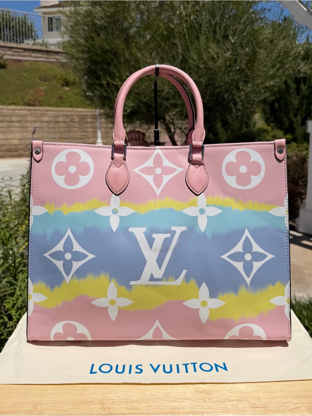 NEW LV Large GM Escale Onthego Pastel Pink Purple Yellow Tie-Dye Tote Bag